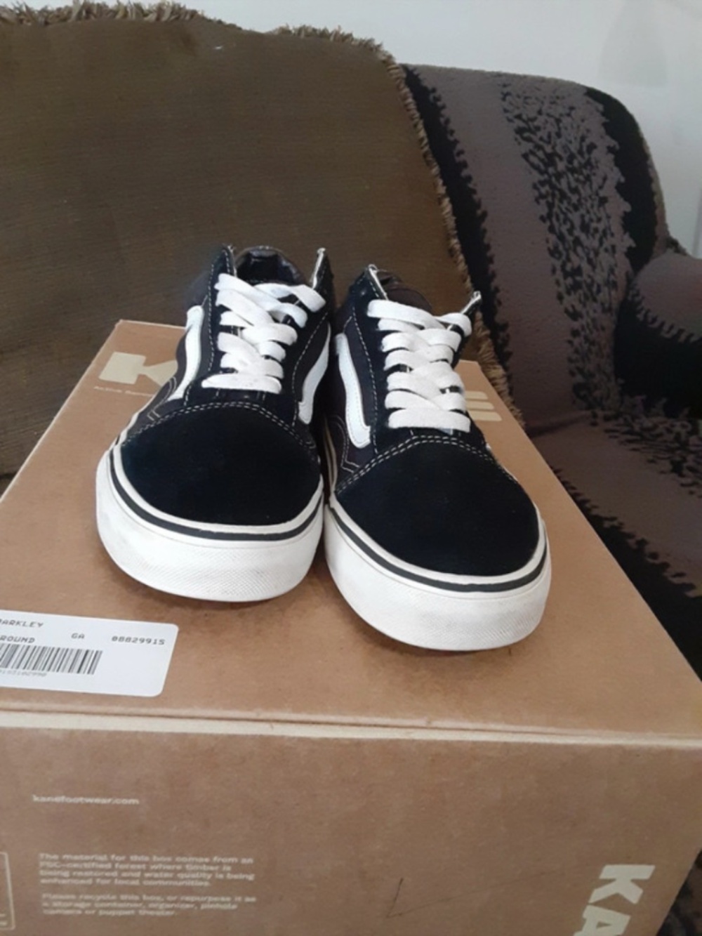 Vans - Picture 3 of 4